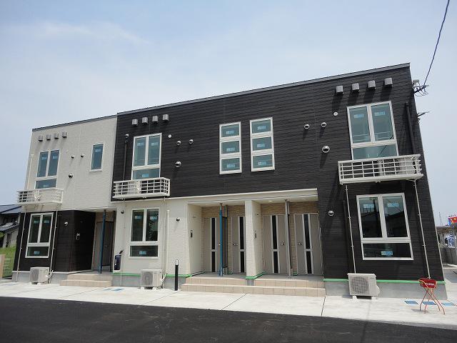 カーサ・ドマ-ニ[2階]