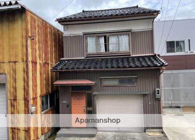 富山県高岡市永楽町の戸建賃貸