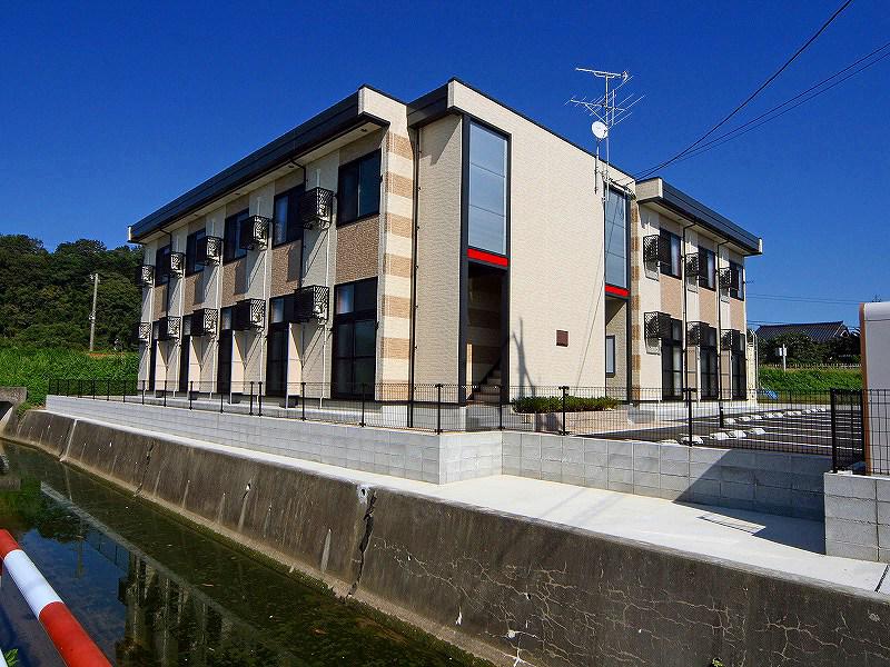 レオパレスルナシャインⅢ(1K/1階)