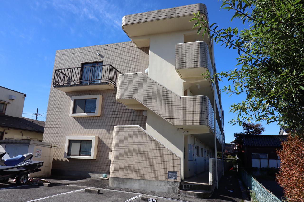 富山地鉄本線 東新庄駅 徒歩13分 3階建 築31年