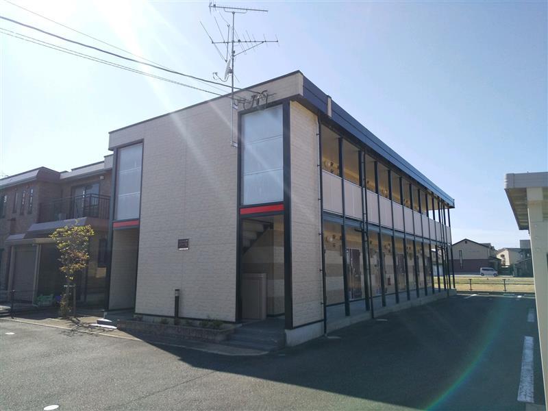 レオパレス西荒屋