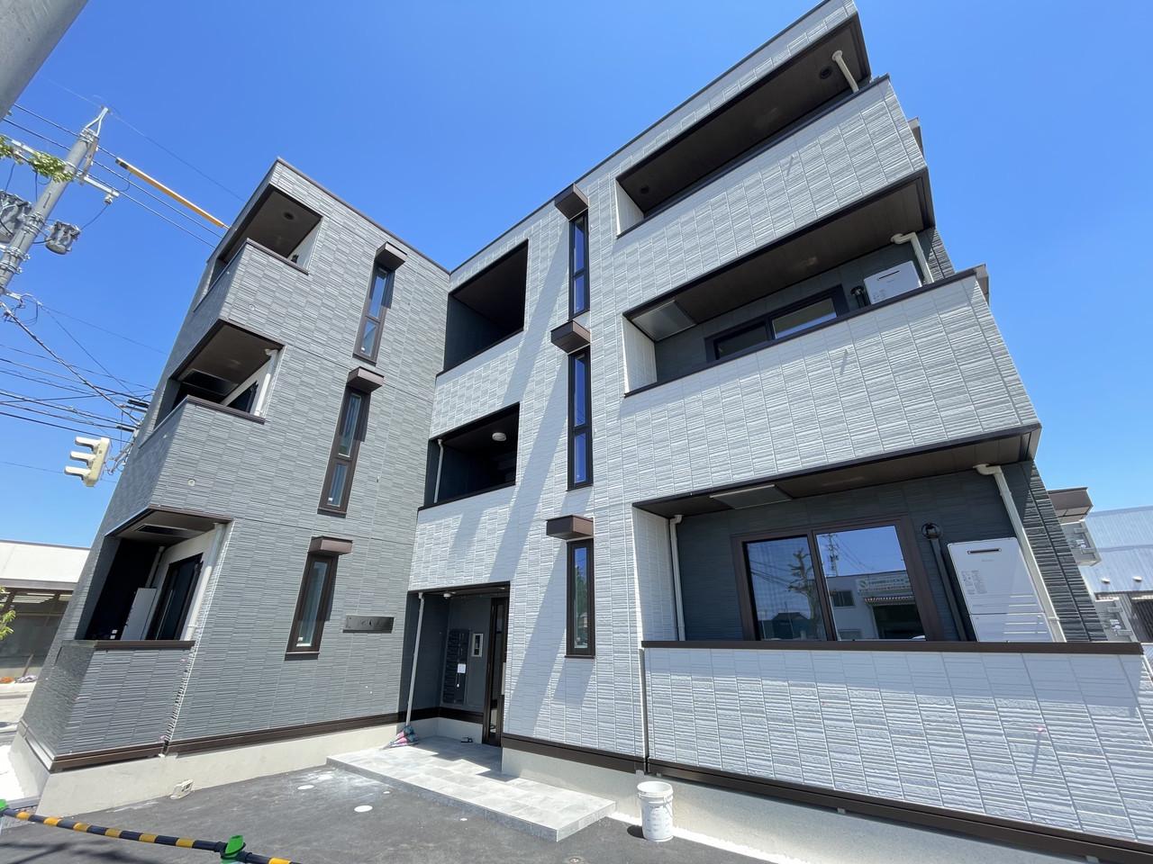 HAPPINESS・FORTRESS[2階]