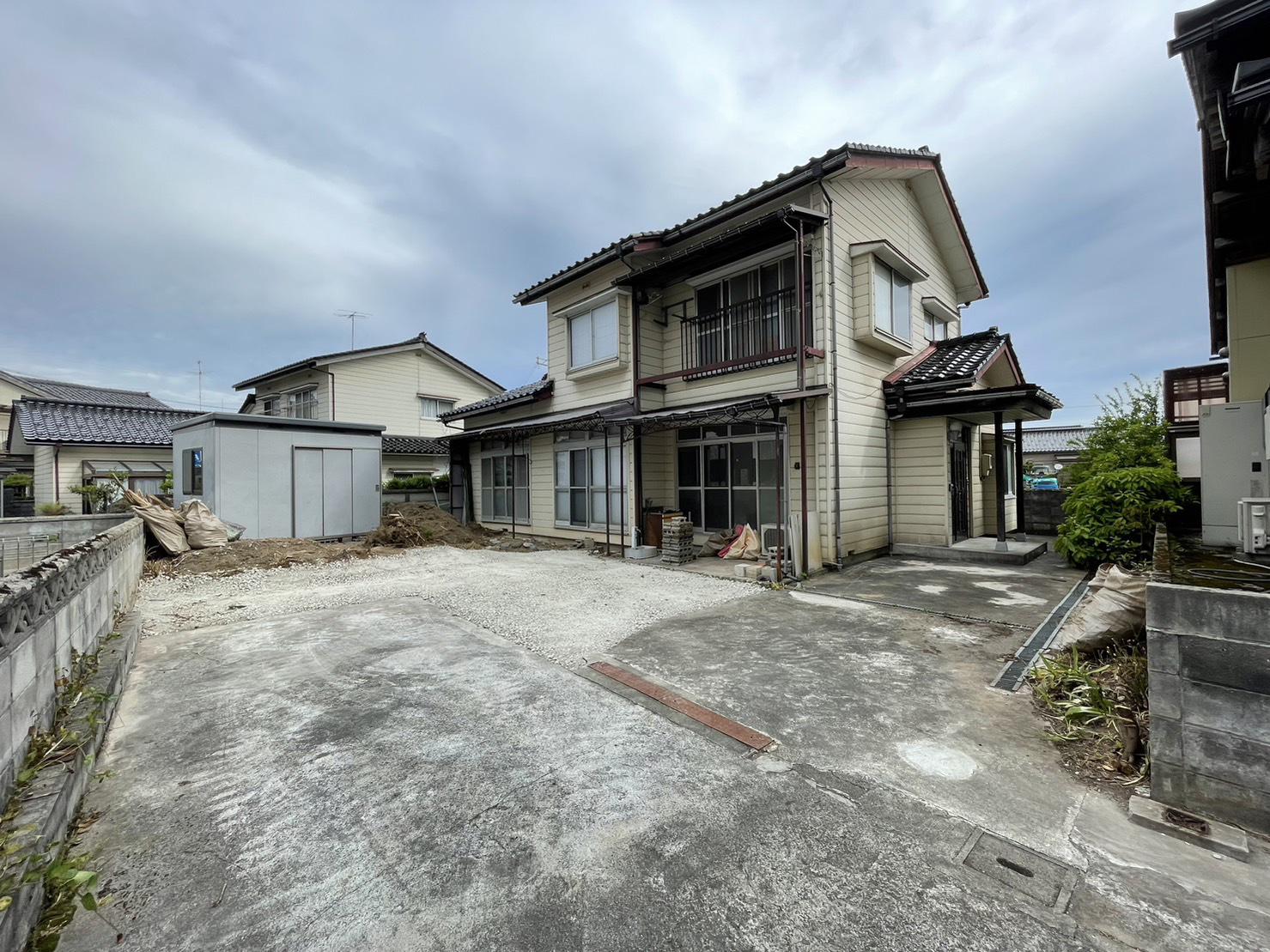 富山県富山市大町の戸建賃貸