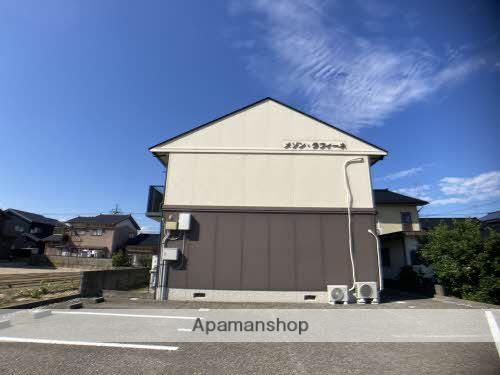 メゾンラフィーネ A