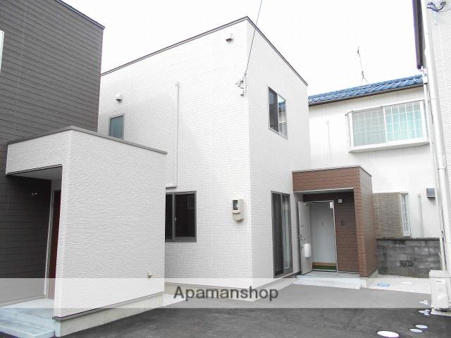 富山地鉄富山市内線 富山大学前駅 徒歩14分 2階建 築9年