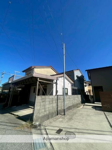 富山県富山市新庄町3丁目の戸建賃貸
