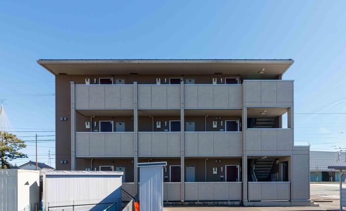 城端線 砺波駅 徒歩5分 3階建 築10年