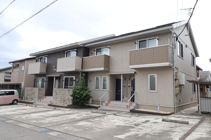 ＦＬＥＵＲ　ＣＬＡＩＲ（フルール　クレイル）