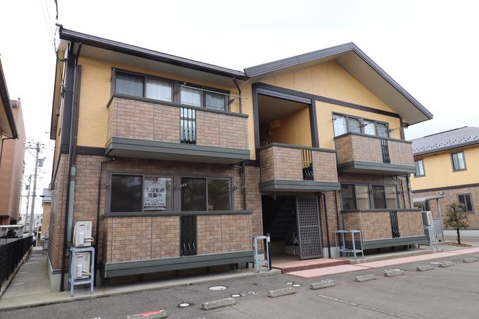 マリーナ C(2DK/2階)