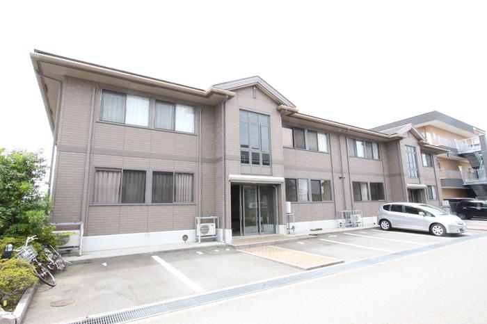 リビングタウン金沢壱番館A