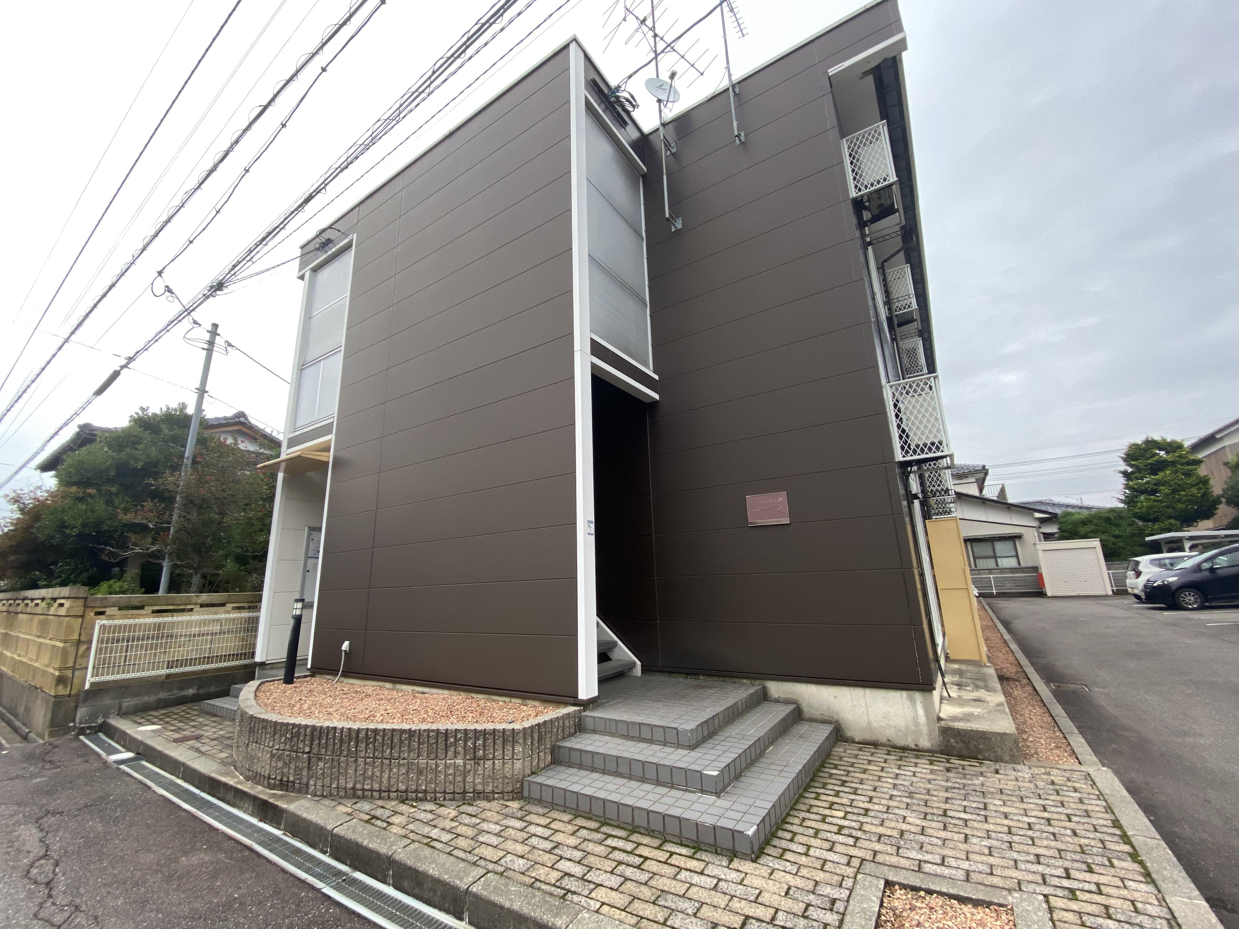 レオパレスシャミール矢田野[2階]