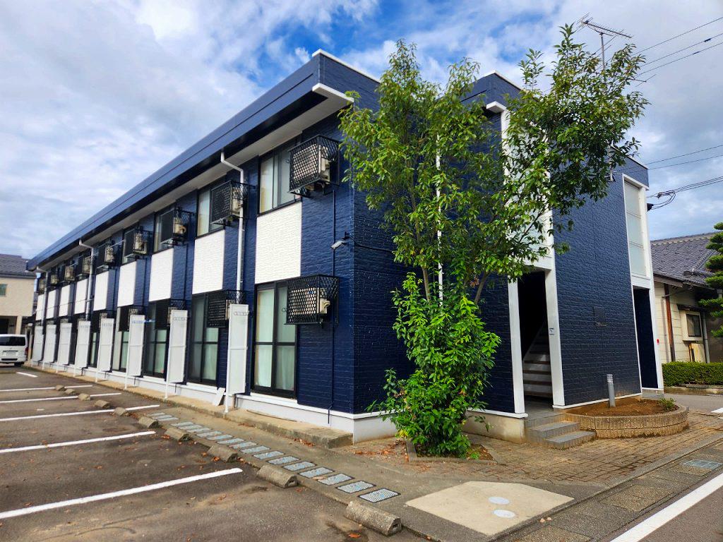 レオパレス白江