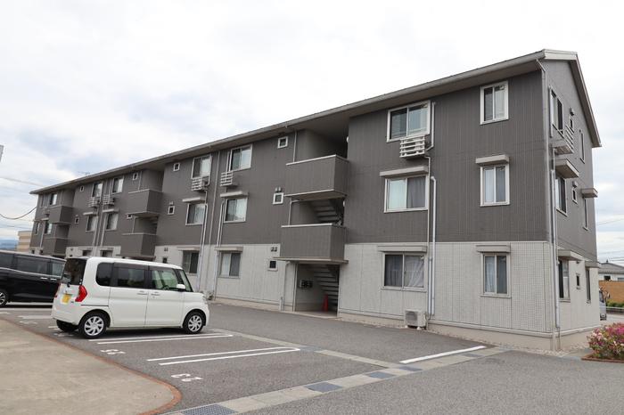 PICCOLO PINO島町 C棟