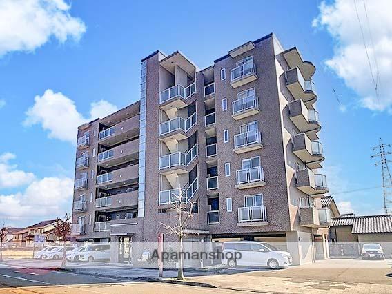 四季の街ドゥ・モンターニュ虹