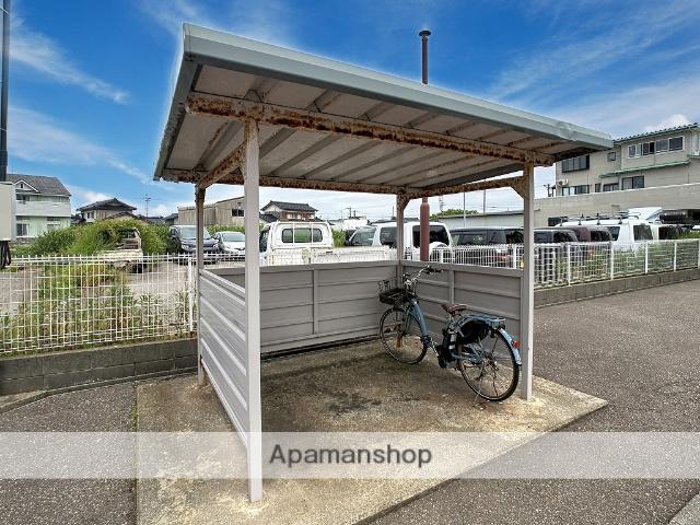 ヨーロピアンシャレー桂町