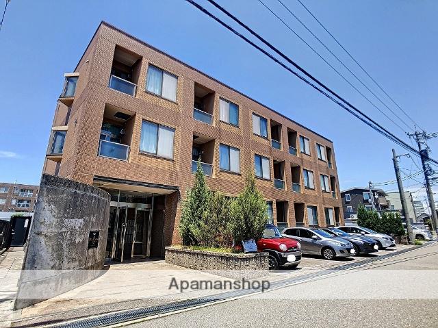 四季の街ドゥ・モンターニュ春