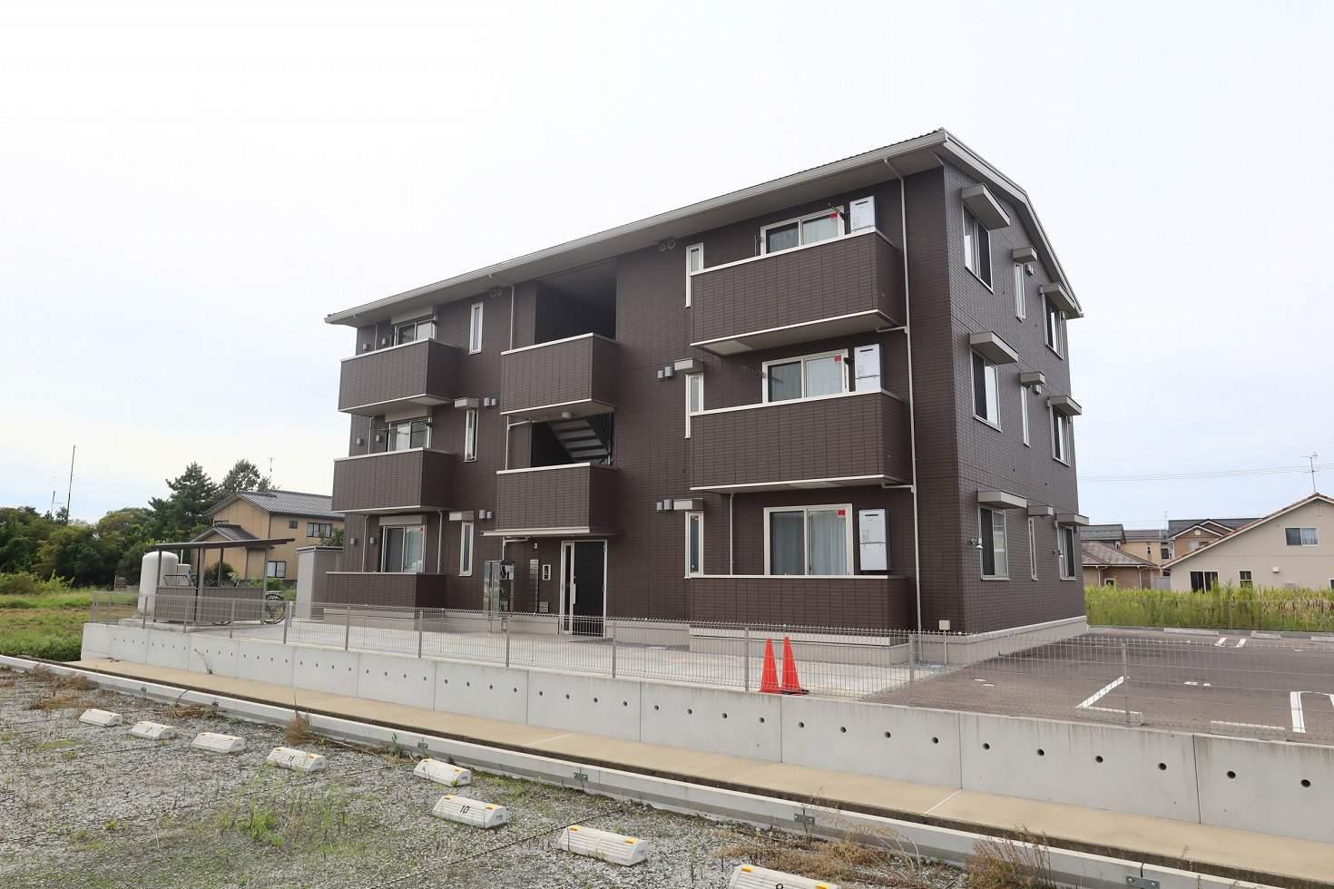 セジュールアミーリオ