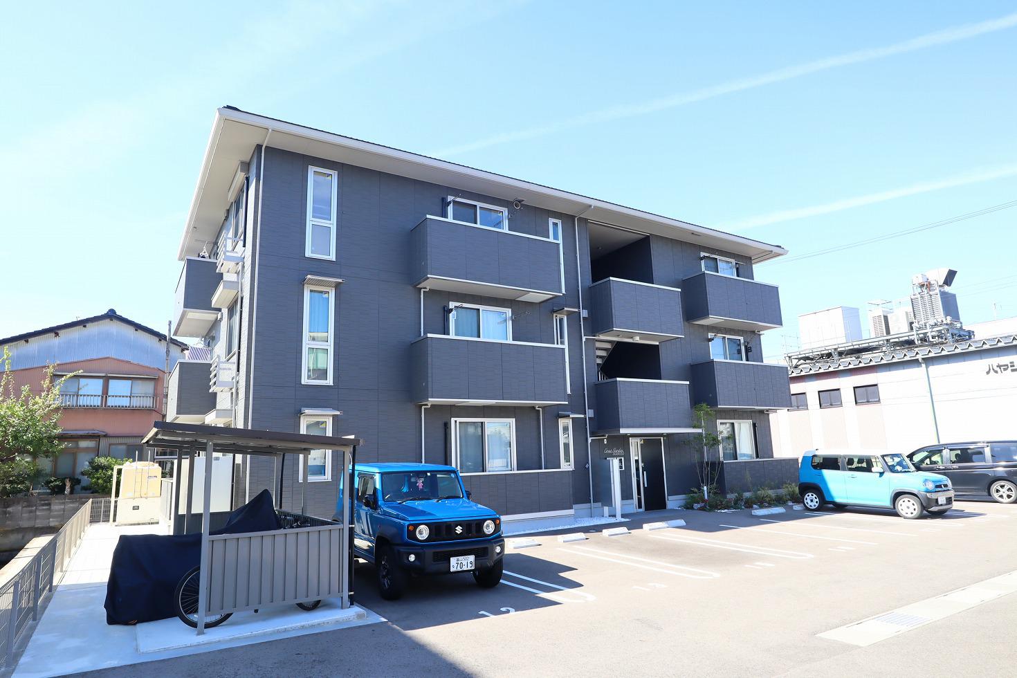 クレストガーデン[2階]