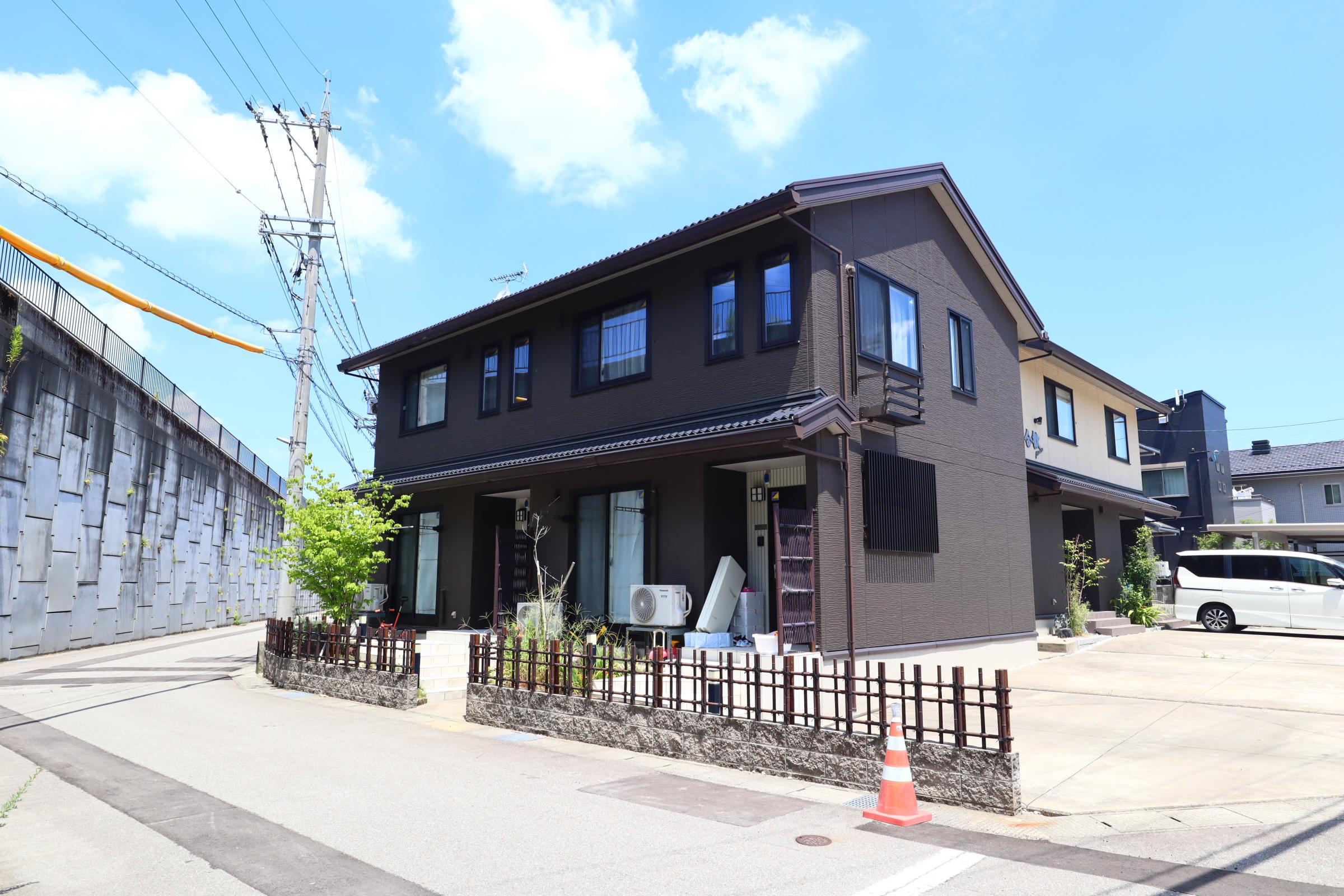 石川県金沢市  築9年(2LDK/1階)
