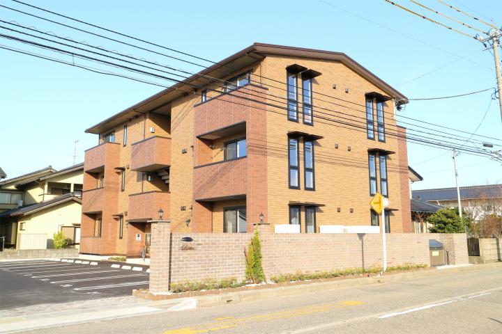 石川県野々市市  築8年(1LDK/2階)