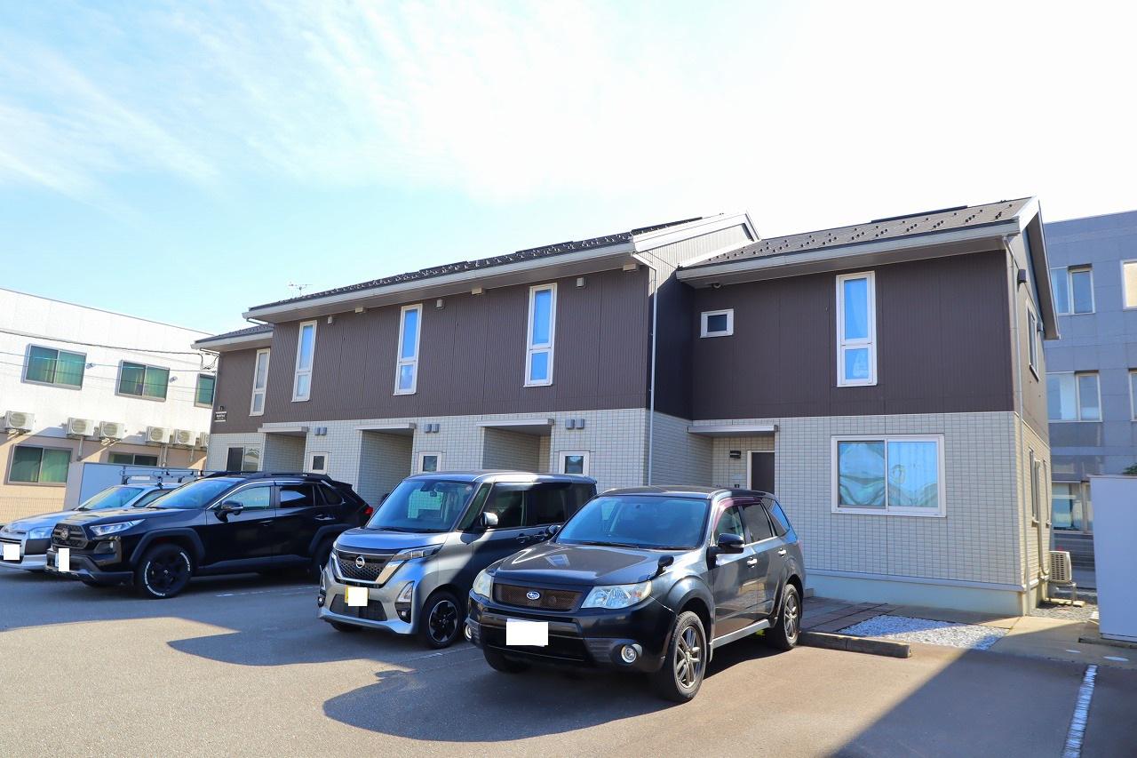 ＲＡＦＦＩＮＥ（ラフィーネ）(2LDK)