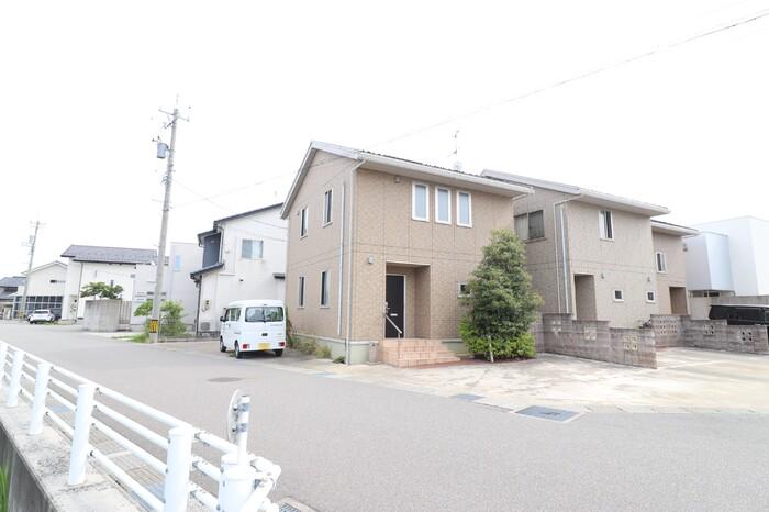 モダンコートＪ木曳野