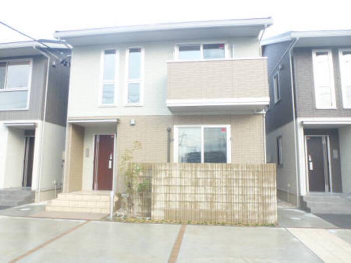 石川県金沢市 2階建 築12年