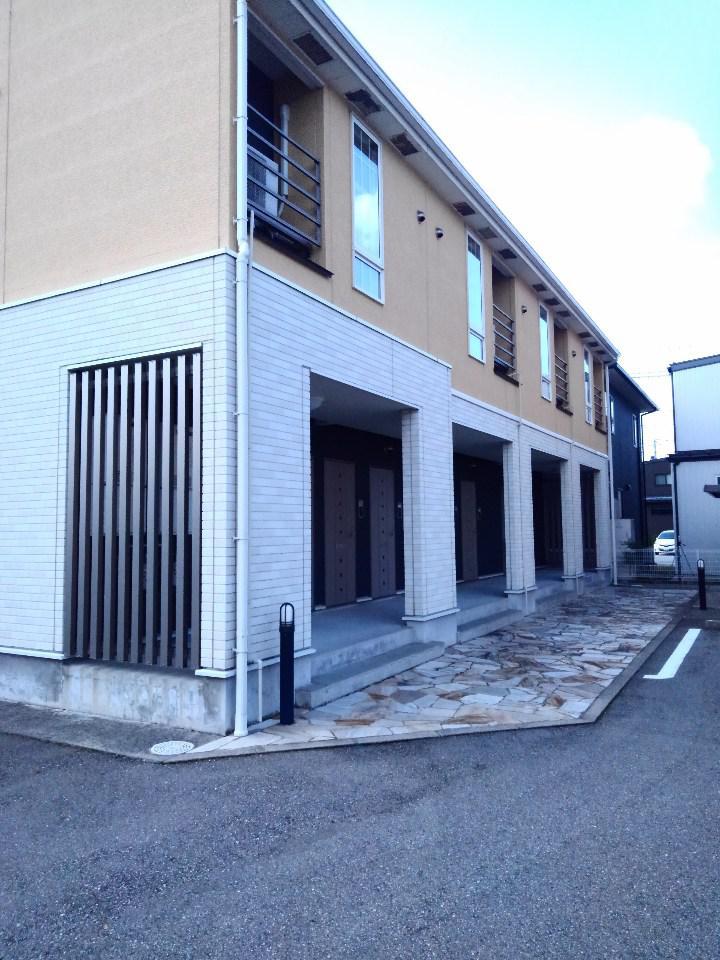 石川県金沢市  築16年(1K/1階)