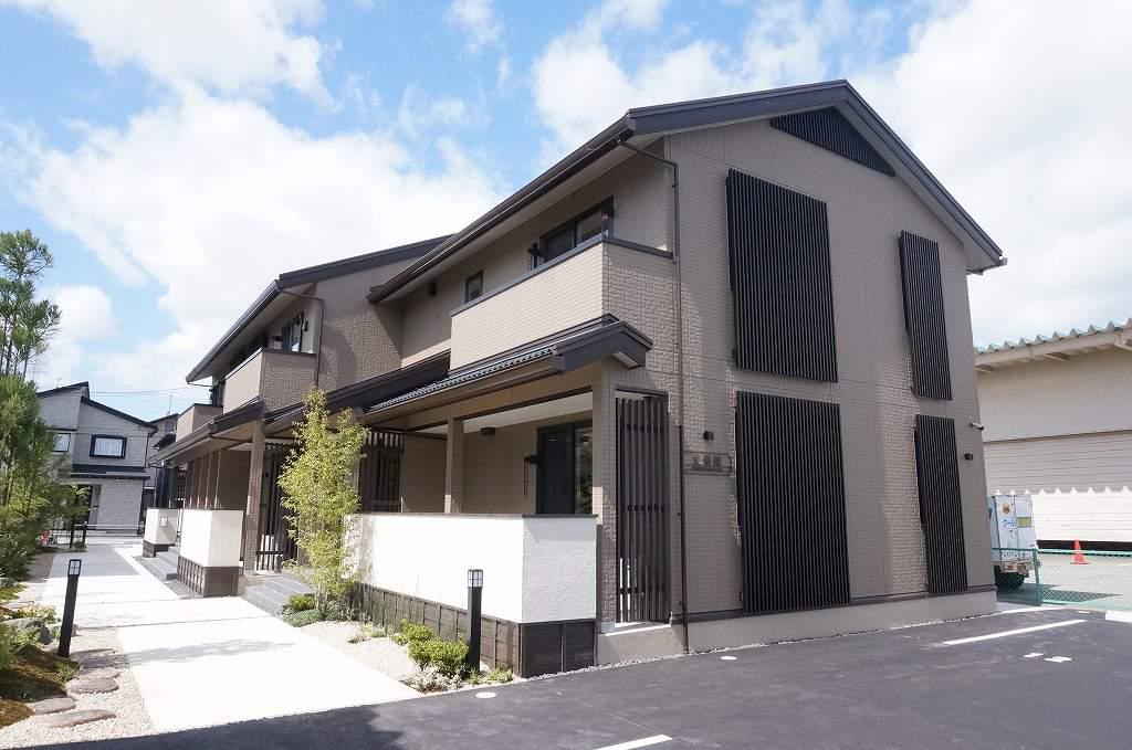 ＩＲいしかわ鉄道 東金沢駅 徒歩55分 2階建 築7年