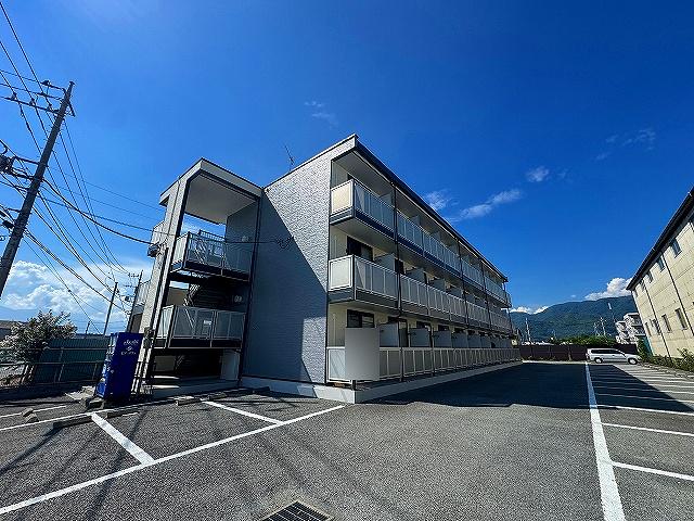 レオパレスベガ甲府南