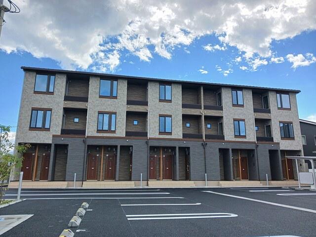 ヒカルサ甲府国母イースト(1LDK/1階)