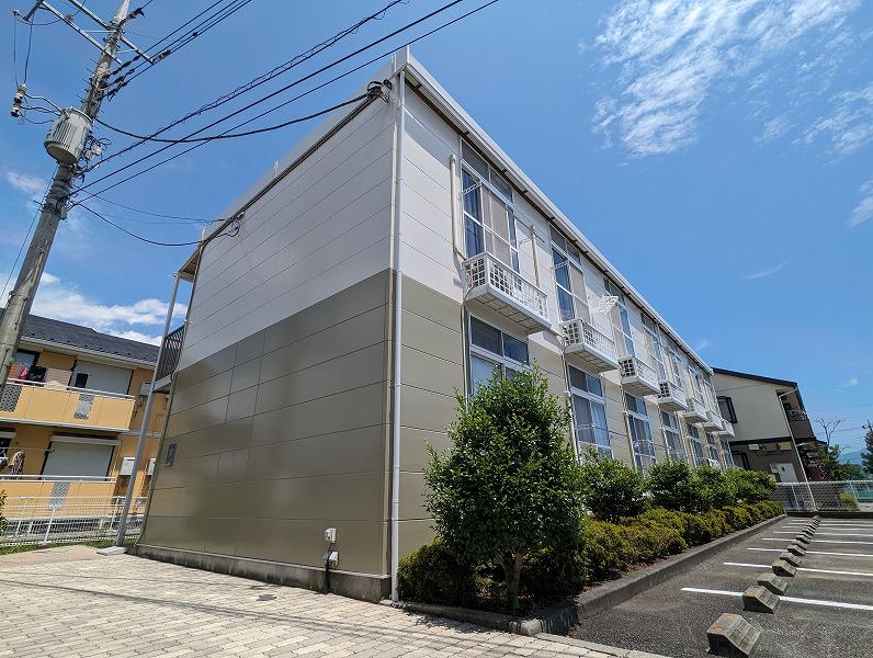 レオパレスクレスト98