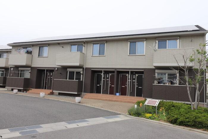 コンフレール西条 A棟