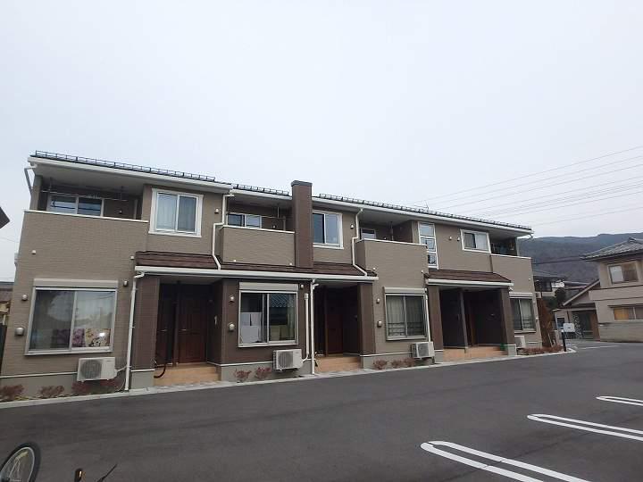 長野県松本市 2階建 築9年