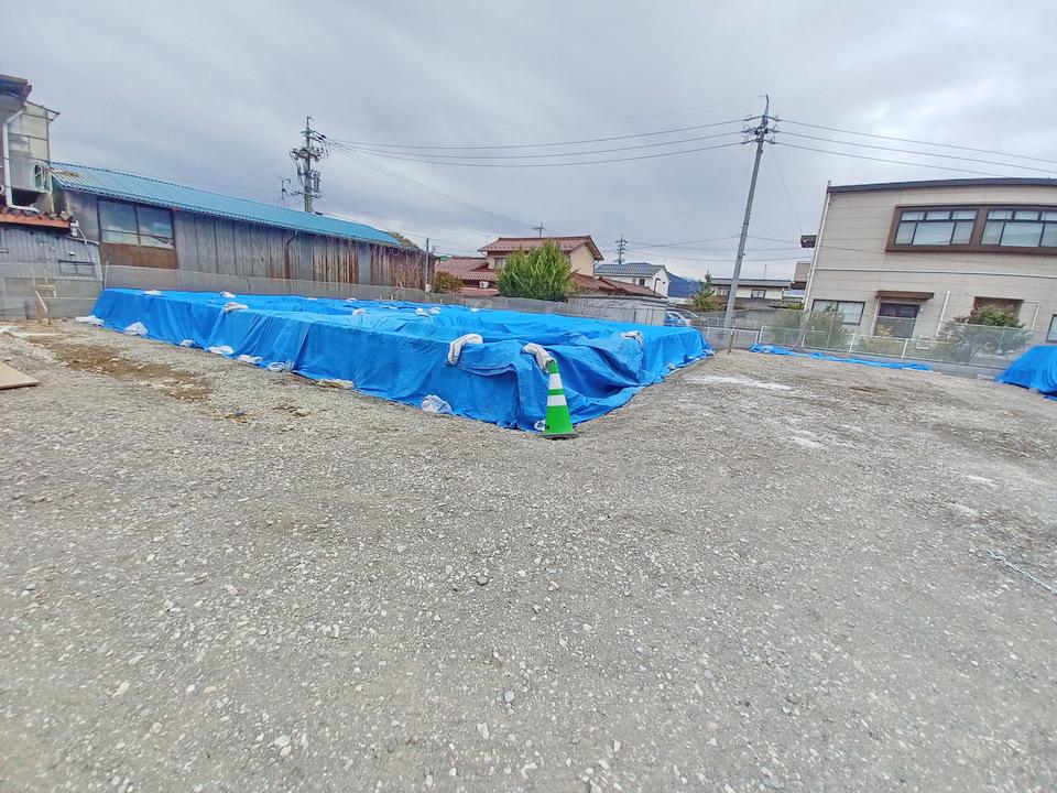 長野県長野市 3階建 新築