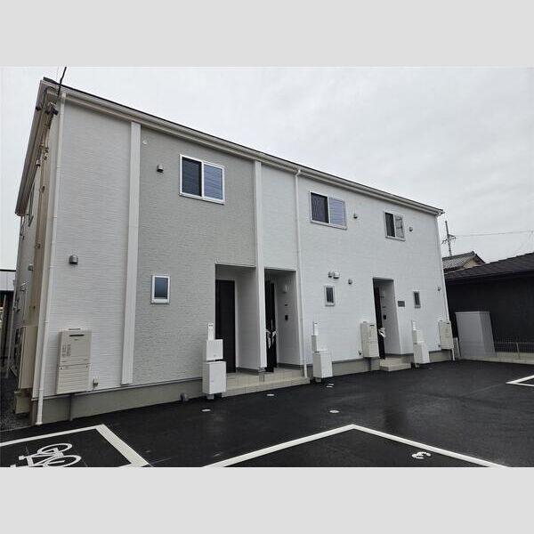 リーブルファイン曲利2号棟(2LDK/1階)