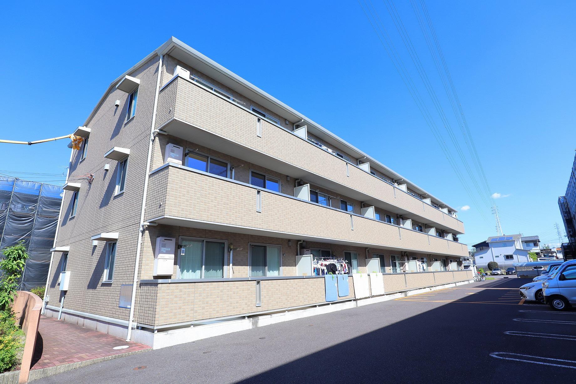 アザレ 蘇原 E棟