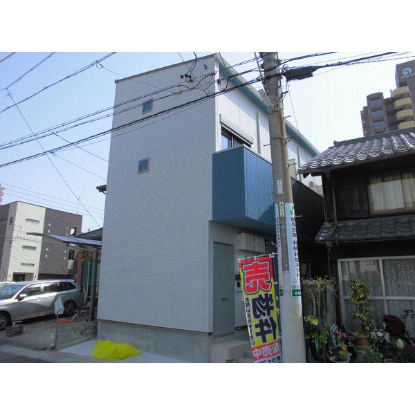 岐阜県岐阜市坂井町1丁目の建物