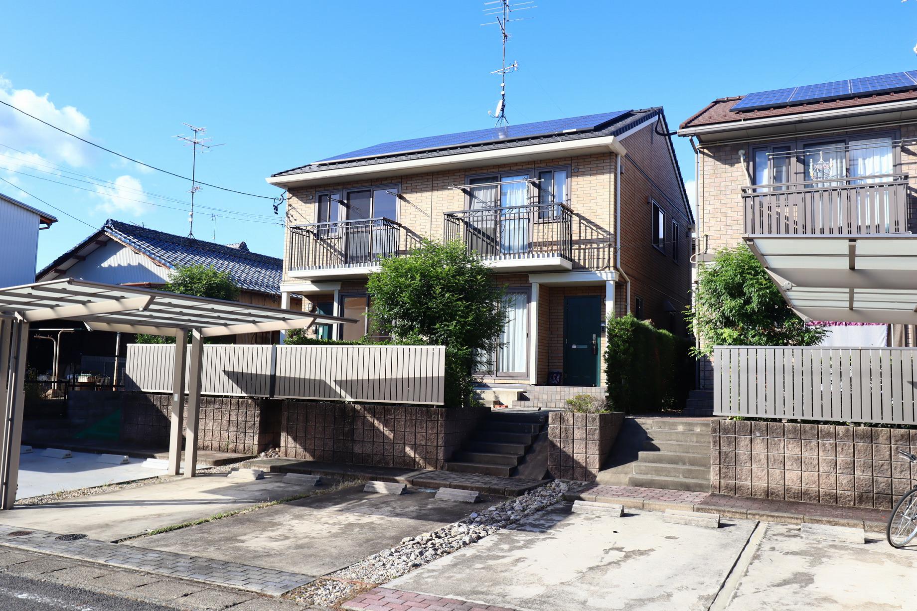 岐阜県各務原市那加信長町1丁目の建物