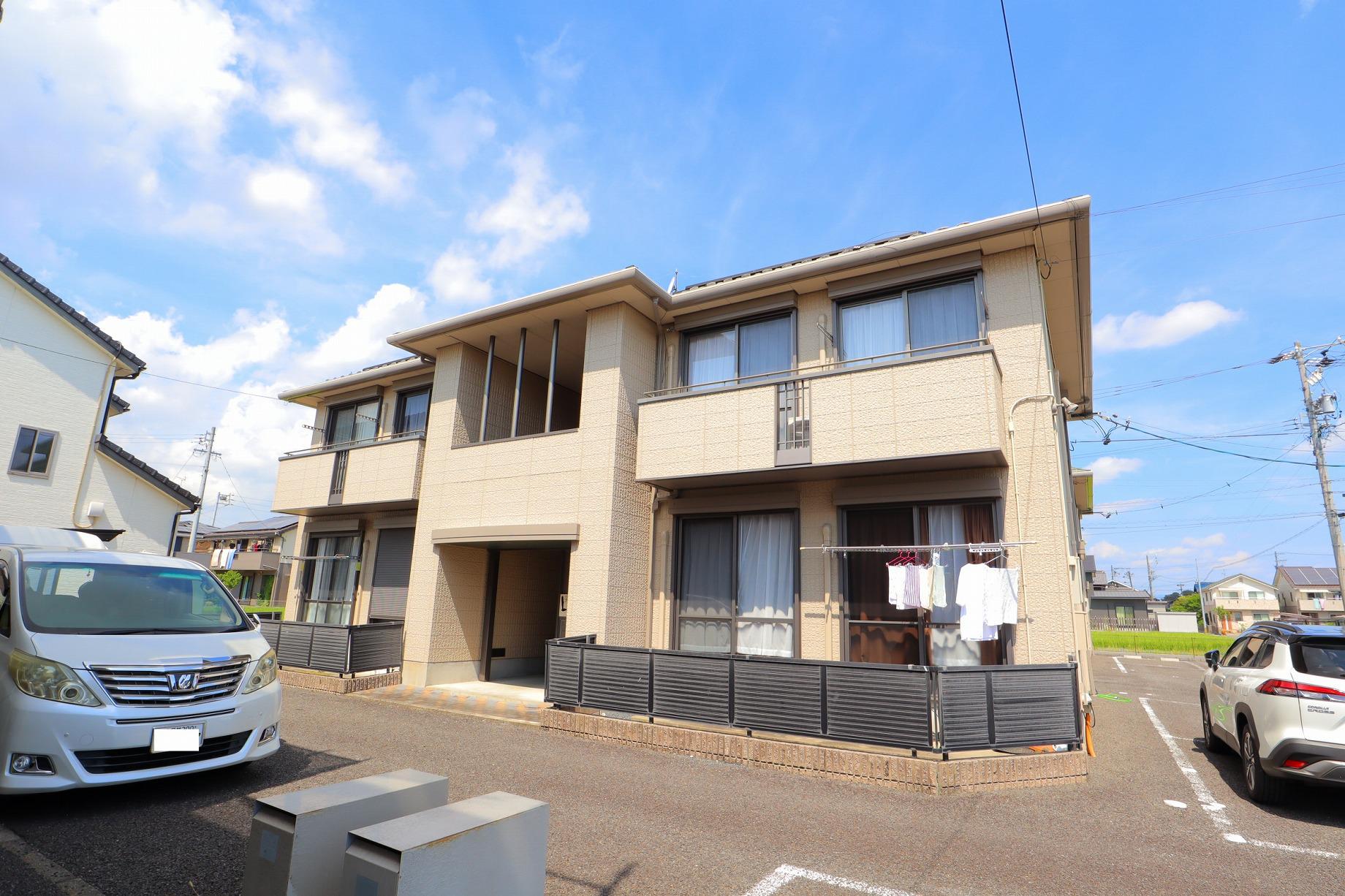 ラ・ヴィラージュ B