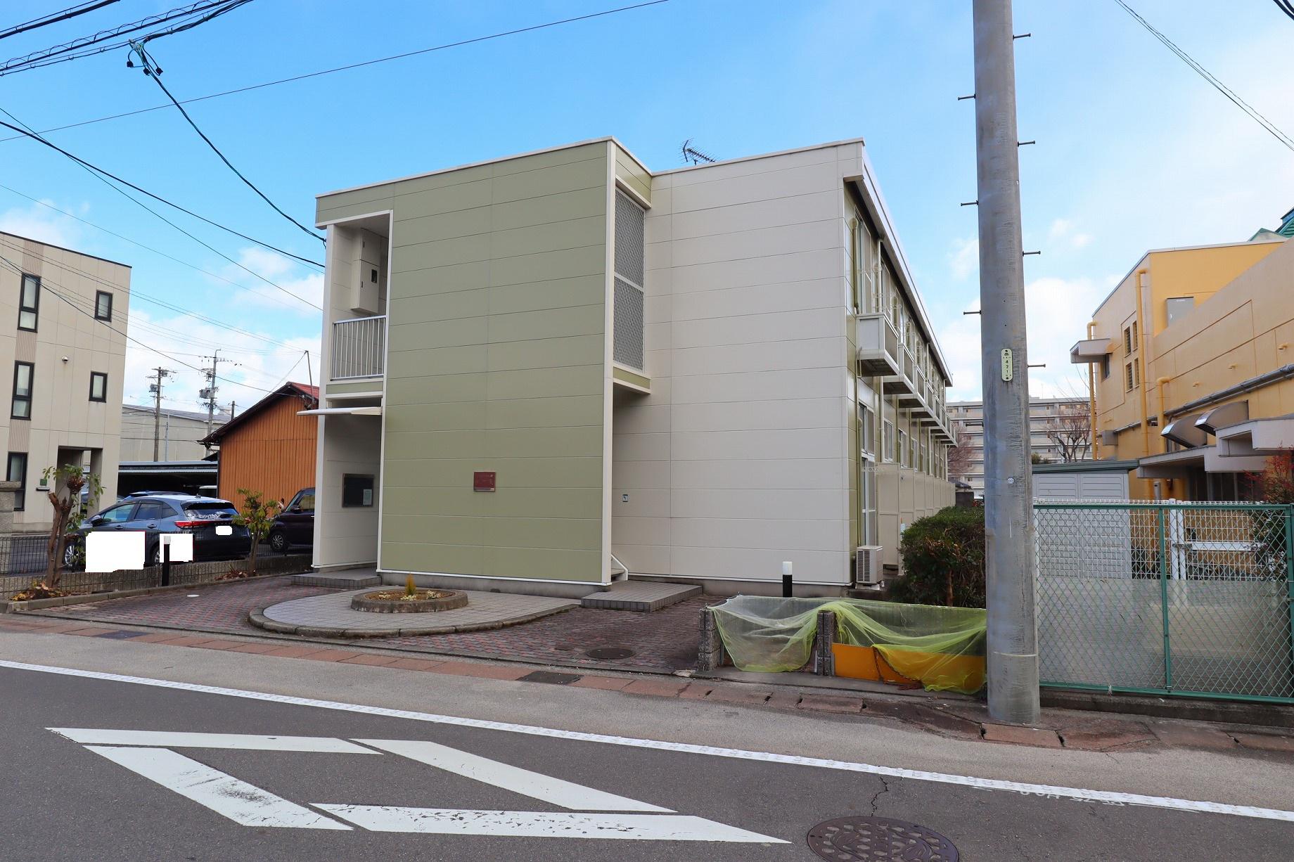 エスポワール加納