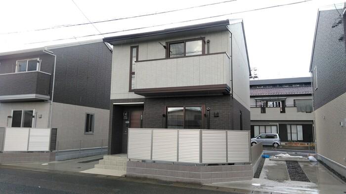 名鉄各務原線 細畑駅 徒歩7分 2階建 築8年