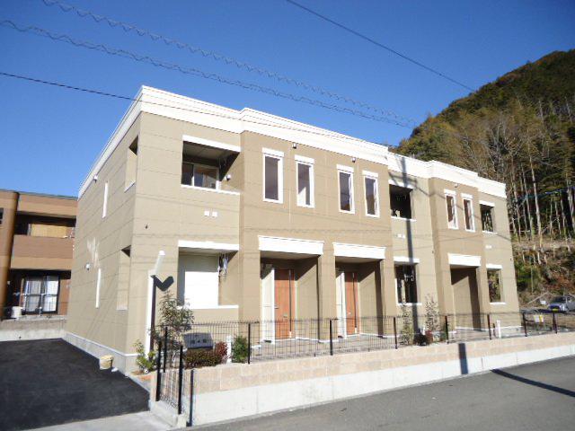 静岡県静岡市葵区建穂2丁目の建物