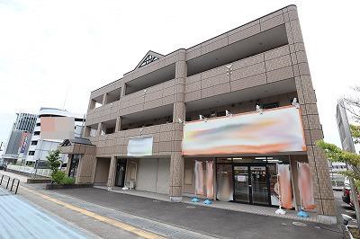 ドルフィン柚木