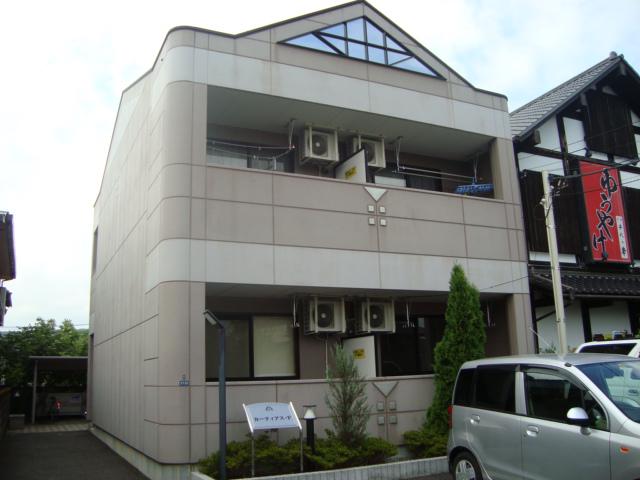 カーティアスF