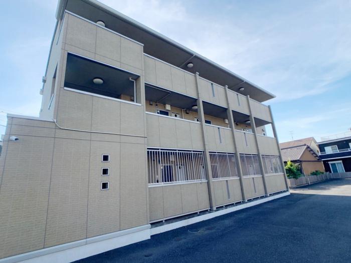 ファミール梅が岡