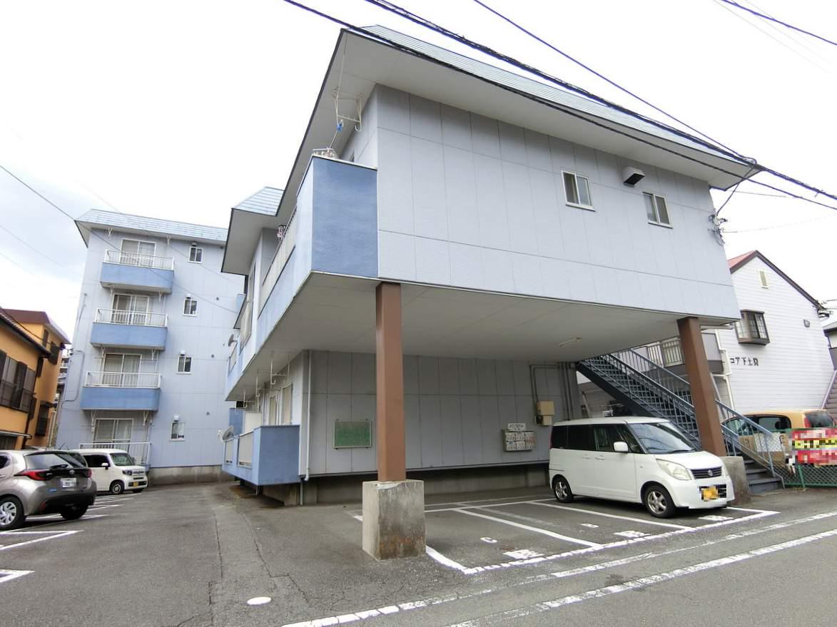 メゾンベルウッドF