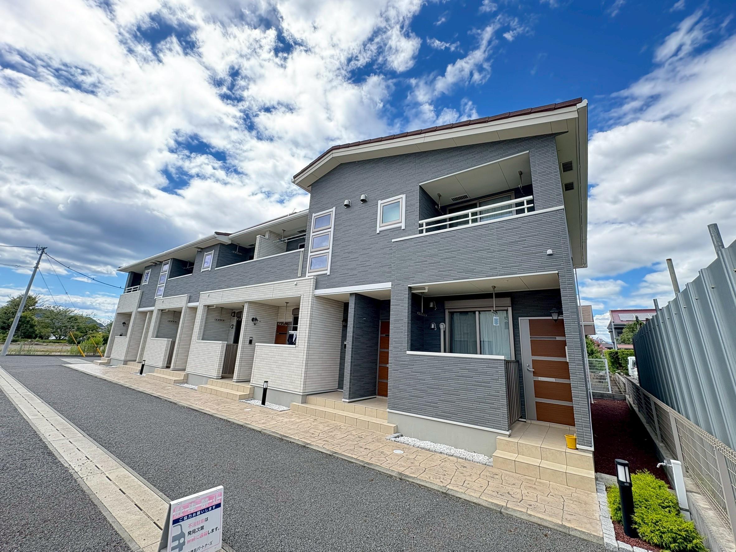 テェーニメント・富岳