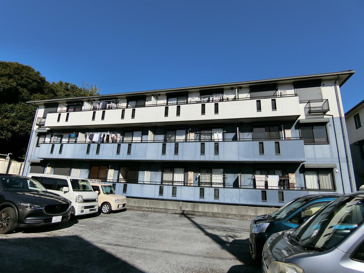 ハイネスサカシタA