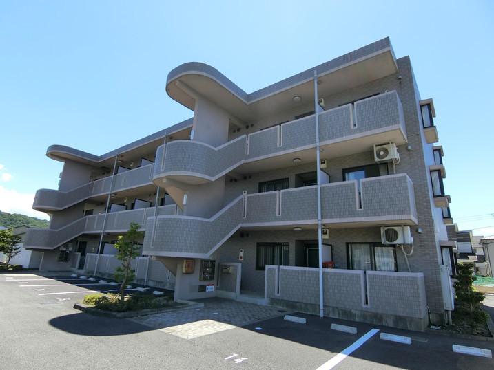 フェルミエール香貫(3LDK/2階)